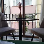 Elegance شقة فندقية
