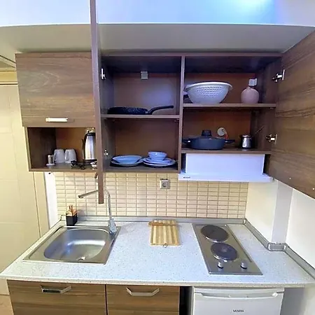 Elegance 4*