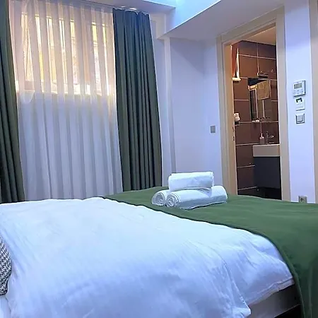 Elegance شقة فندقية 4*