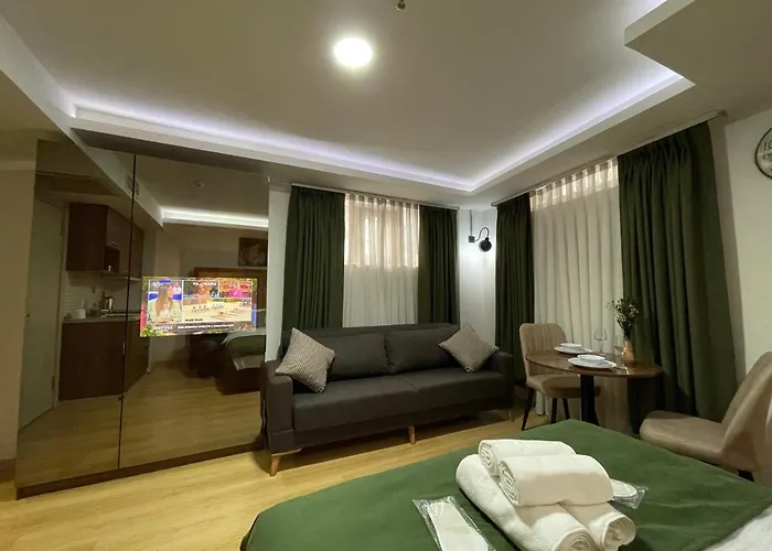 Elegance 아파트호텔 4*