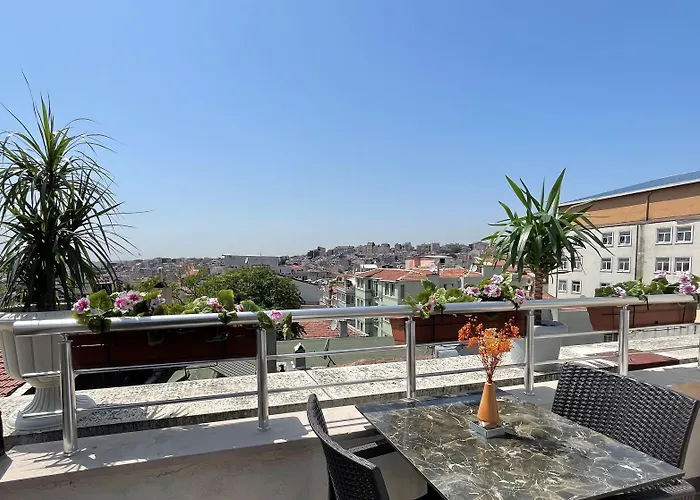 公寓式酒店 Elegance 4*