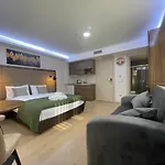Elegance Aparthotel