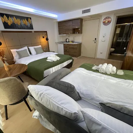 Apart-hotel Elegance